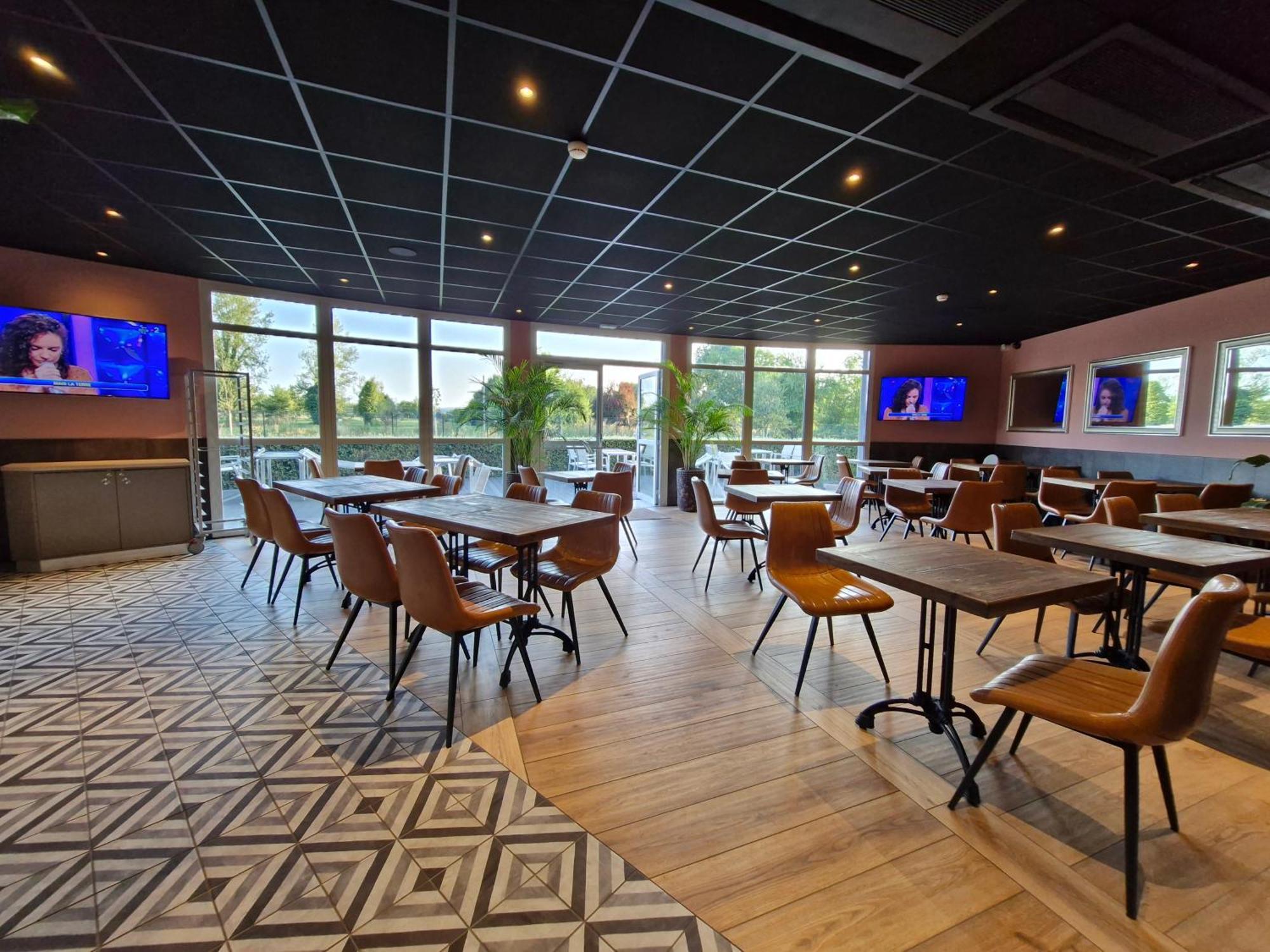 B&B Hotel Clermont-Ferrand Nord Riom Luaran gambar