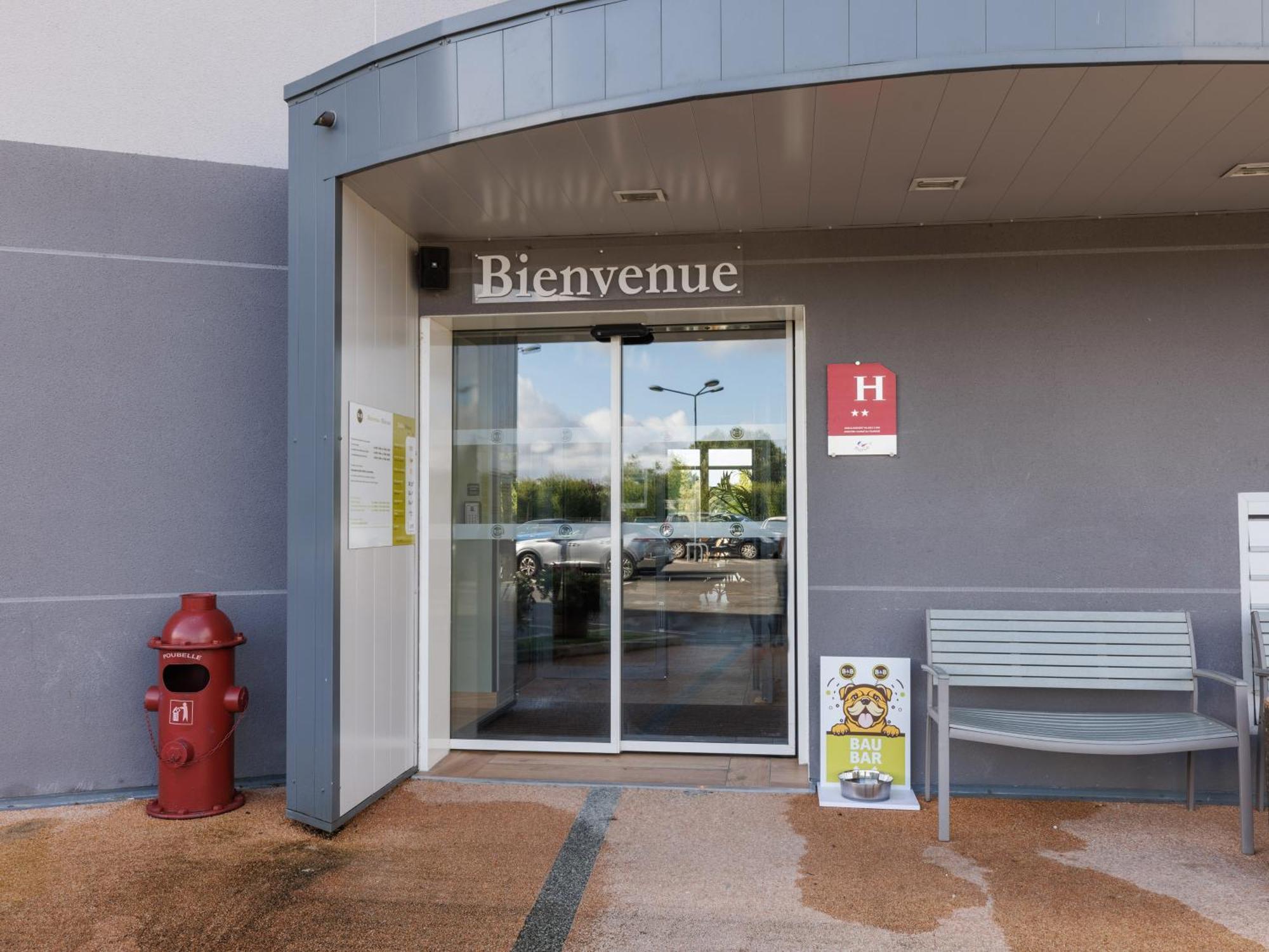 B&B Hotel Clermont-Ferrand Nord Riom Luaran gambar