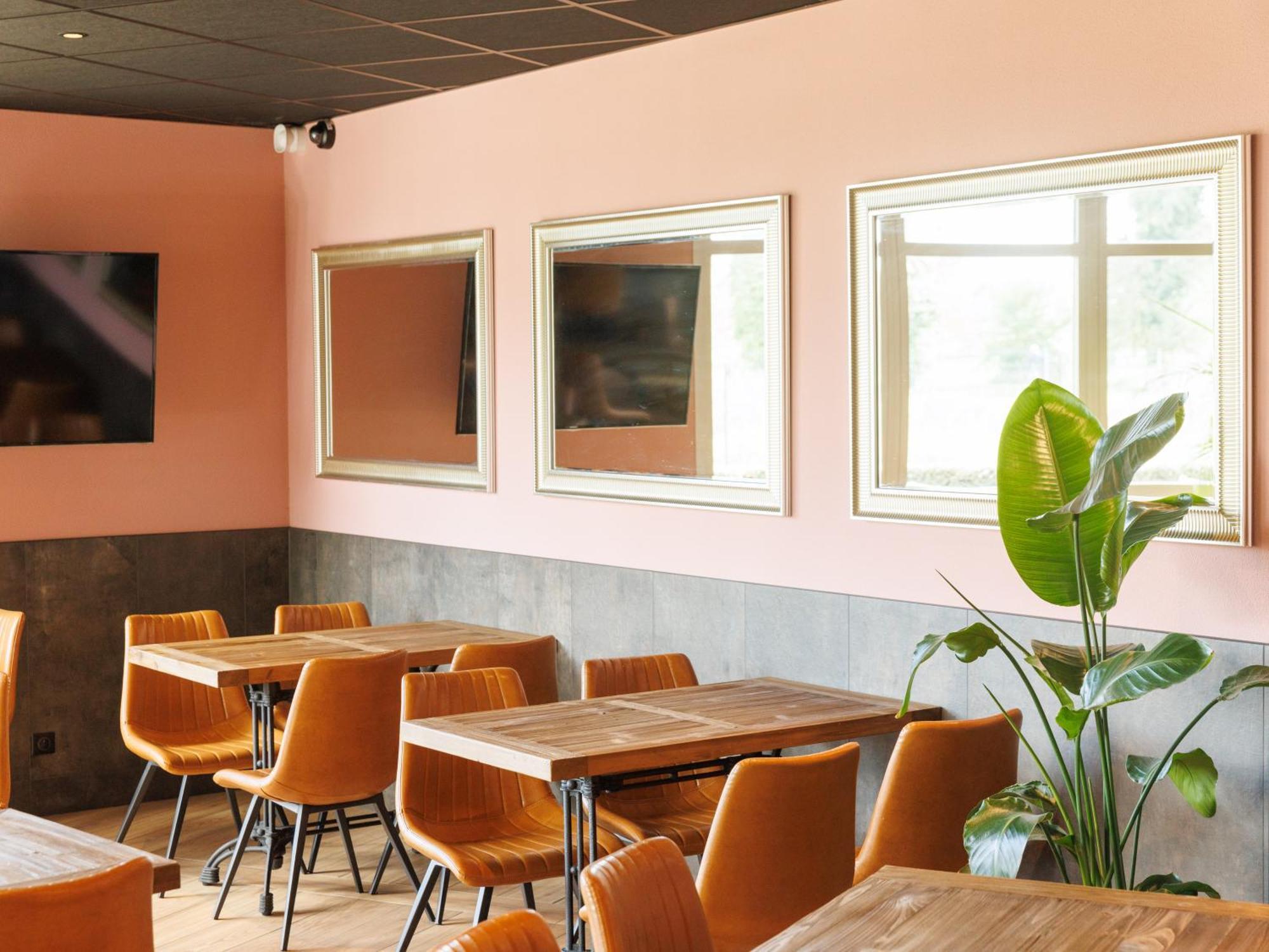 B&B Hotel Clermont-Ferrand Nord Riom Luaran gambar