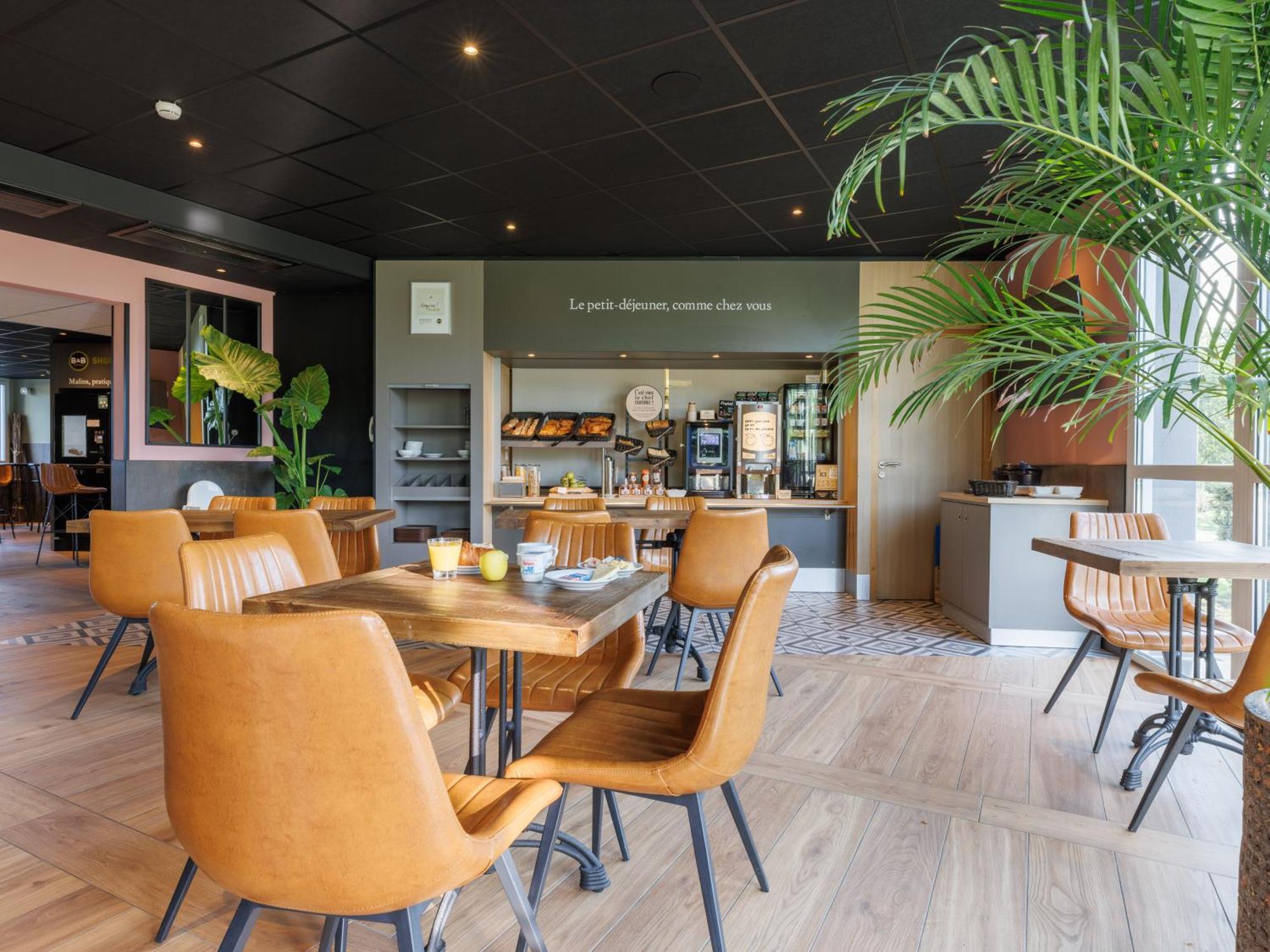 B&B Hotel Clermont-Ferrand Nord Riom Luaran gambar